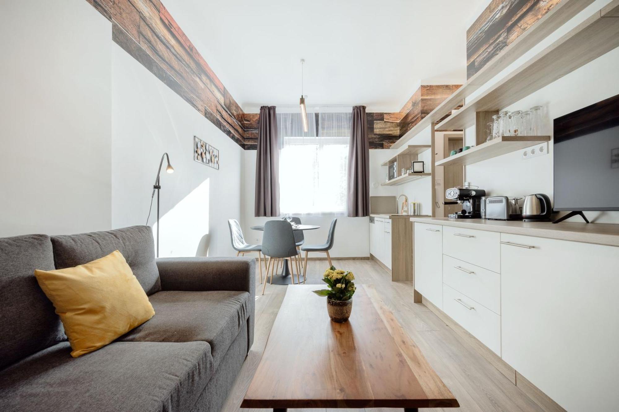 Elemental Retreats - Wood & Water Studios Budapest Extérieur photo