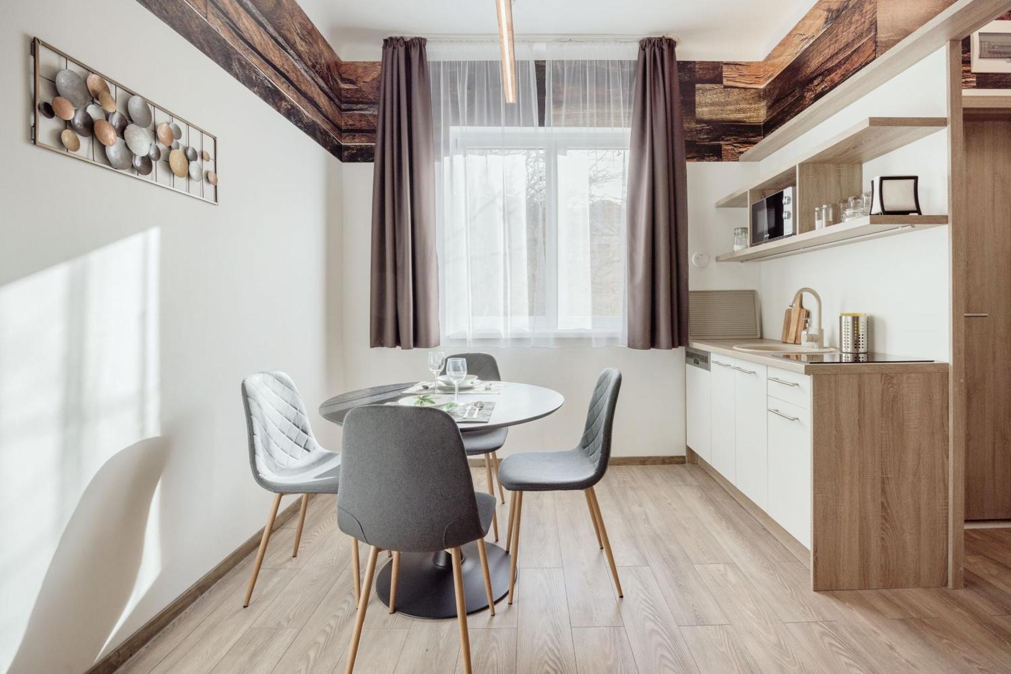 Elemental Retreats - Wood & Water Studios Budapest Extérieur photo