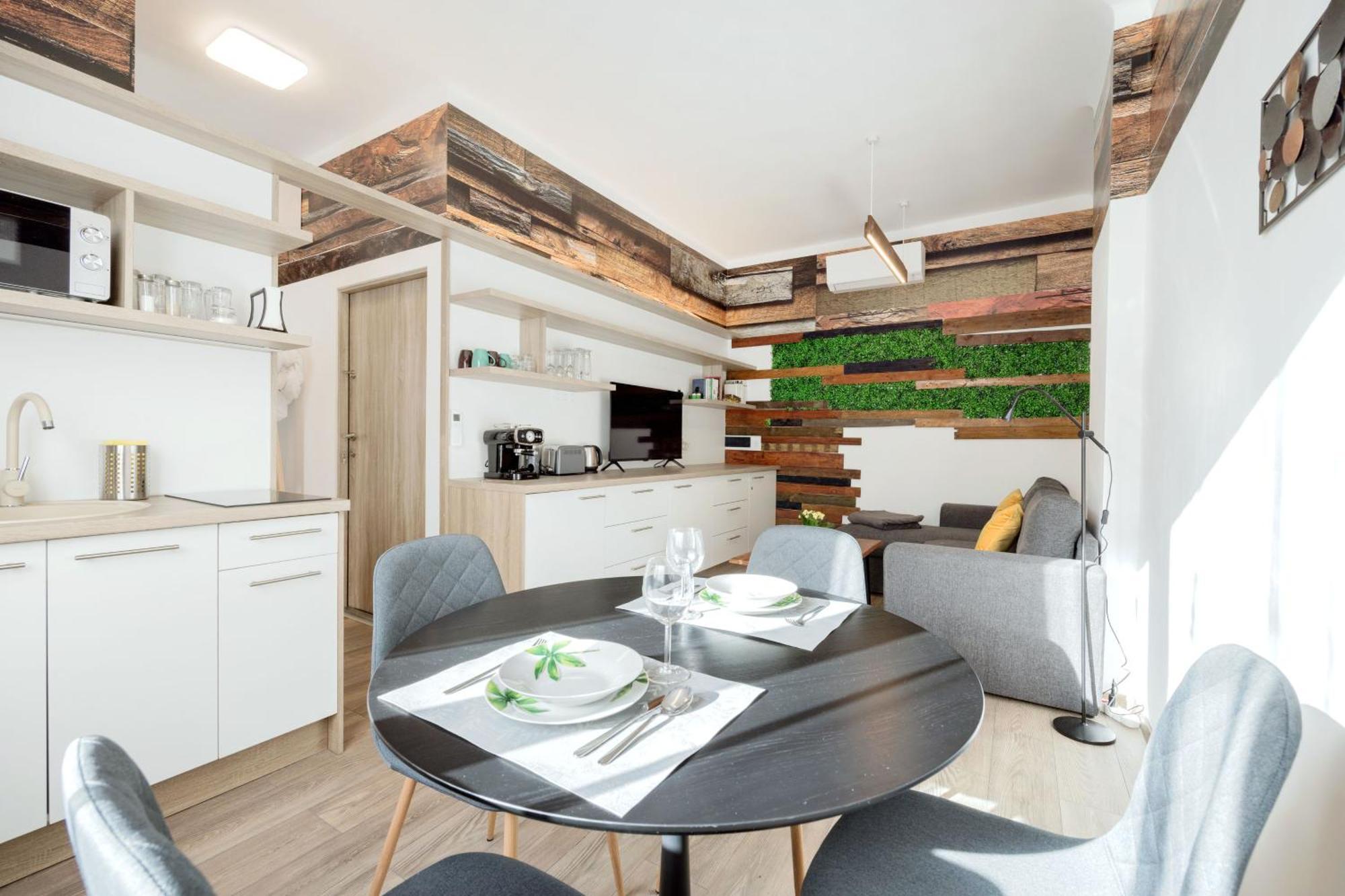 Elemental Retreats - Wood & Water Studios Budapest Extérieur photo