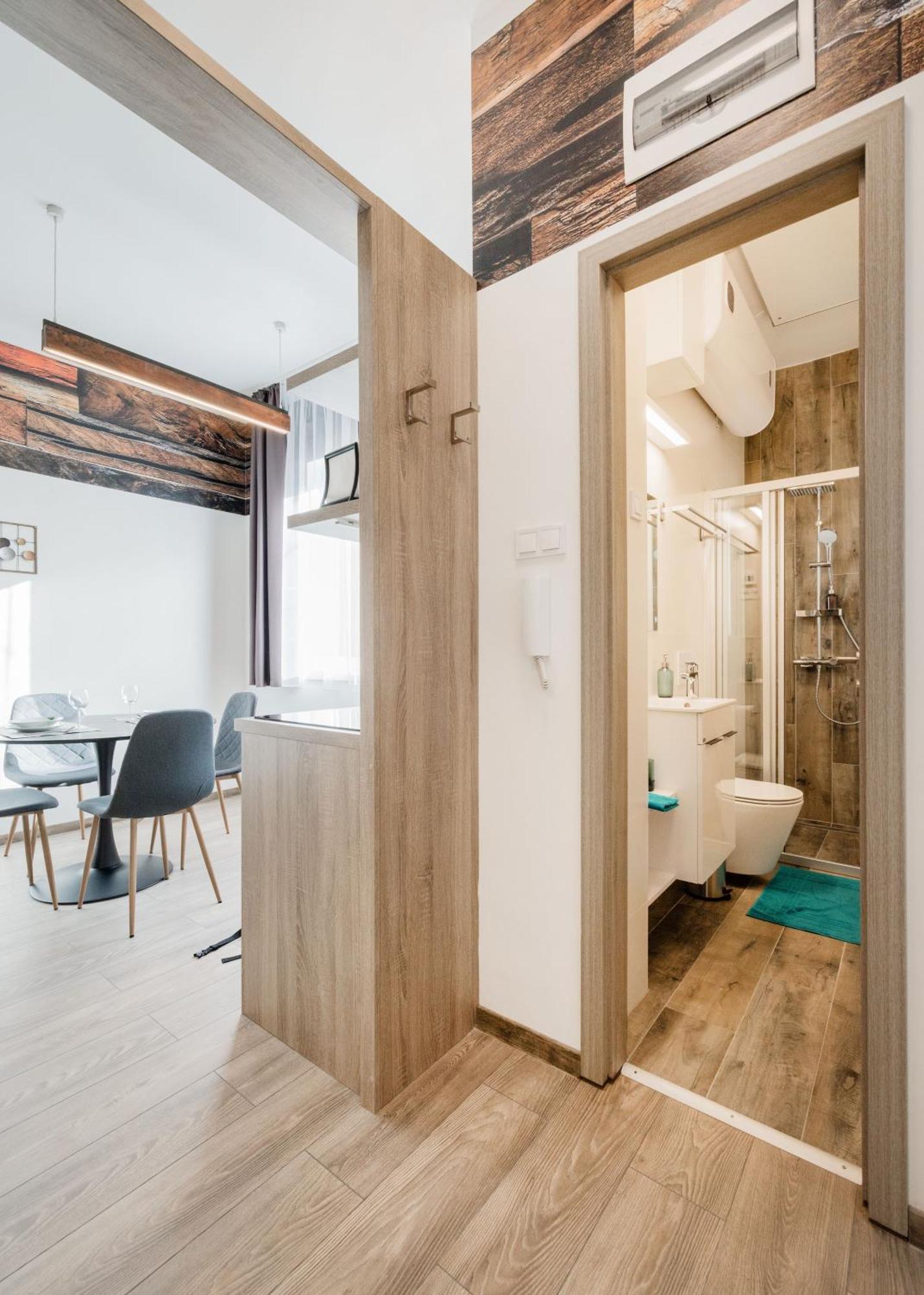 Elemental Retreats - Wood & Water Studios Budapest Extérieur photo
